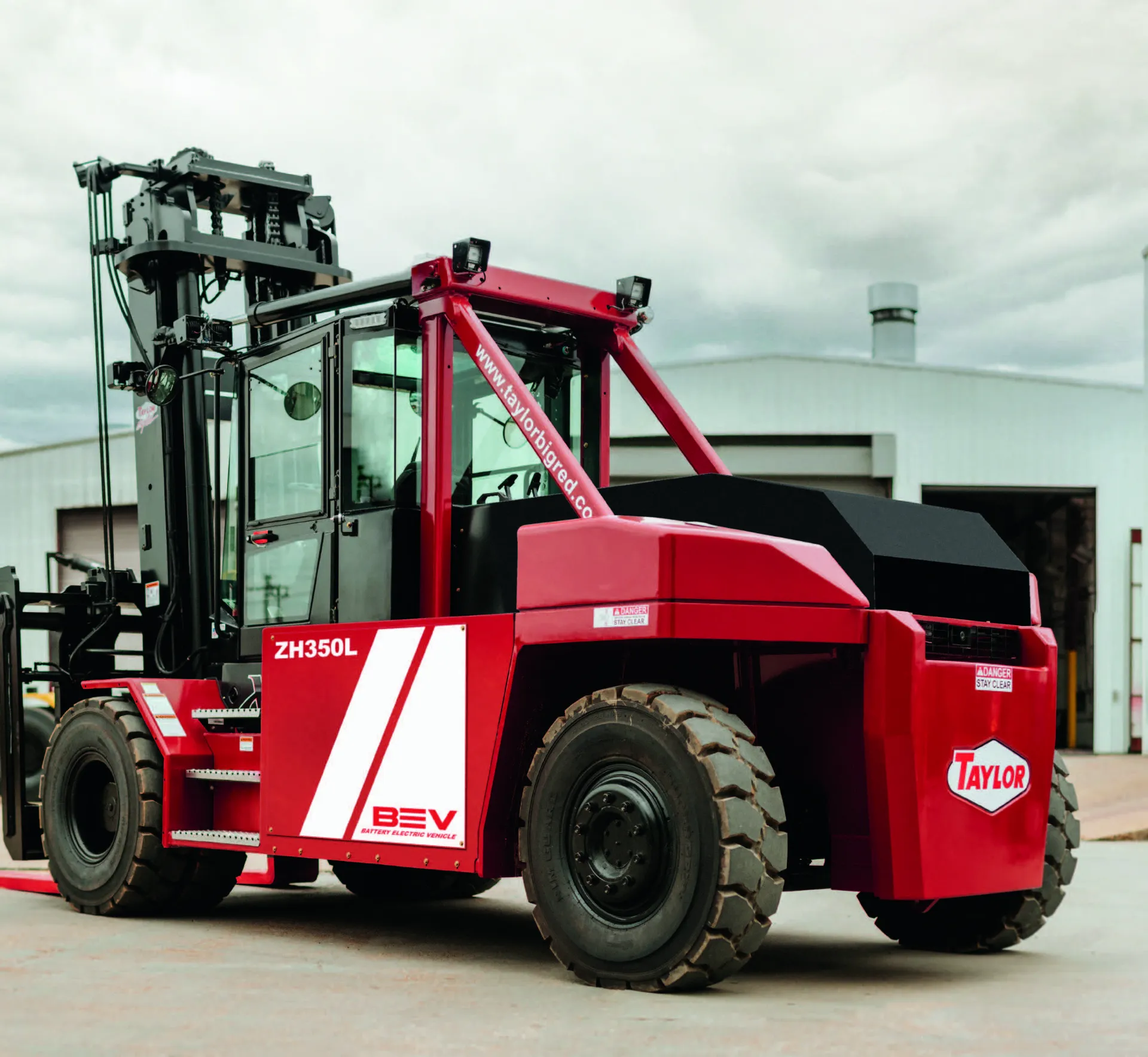 Taylor ZH-350L Heavy Duty Forklift